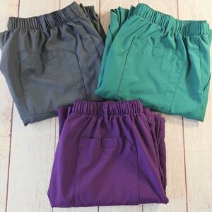 Three Spread Good Cheer! cargo scrub pants